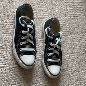 Women’s converse